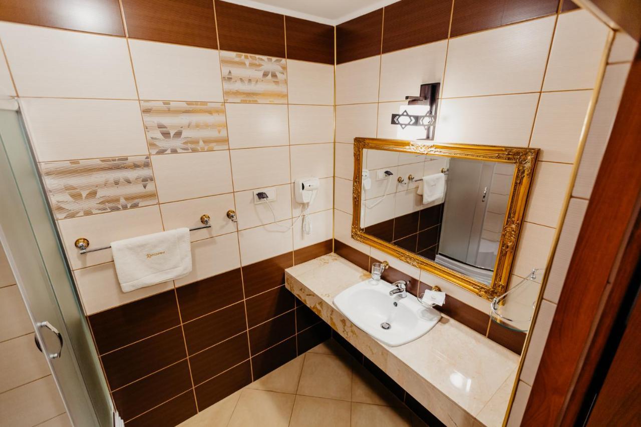 Hotel Korczowa Mlyny  Eksteriør billede