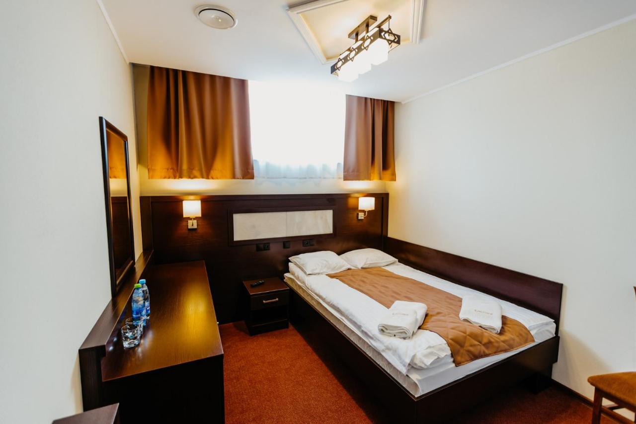 Hotel Korczowa Mlyny  Eksteriør billede