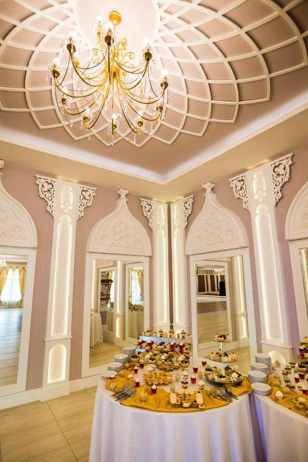Hotel Korczowa Mlyny  Eksteriør billede