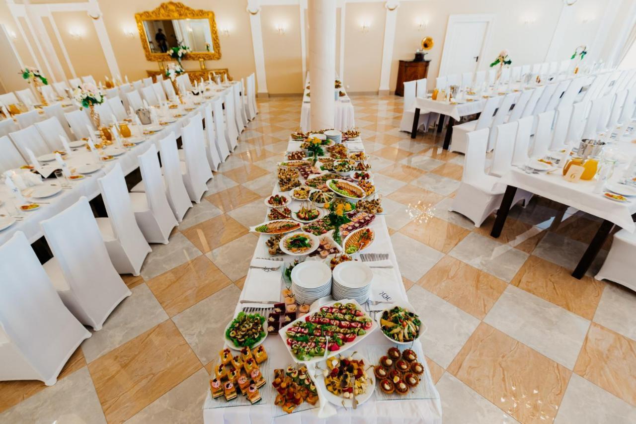 Hotel Korczowa Mlyny  Eksteriør billede