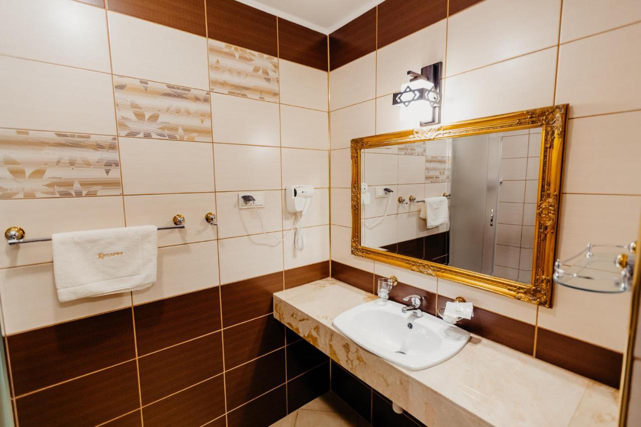 Hotel Korczowa Mlyny  Eksteriør billede