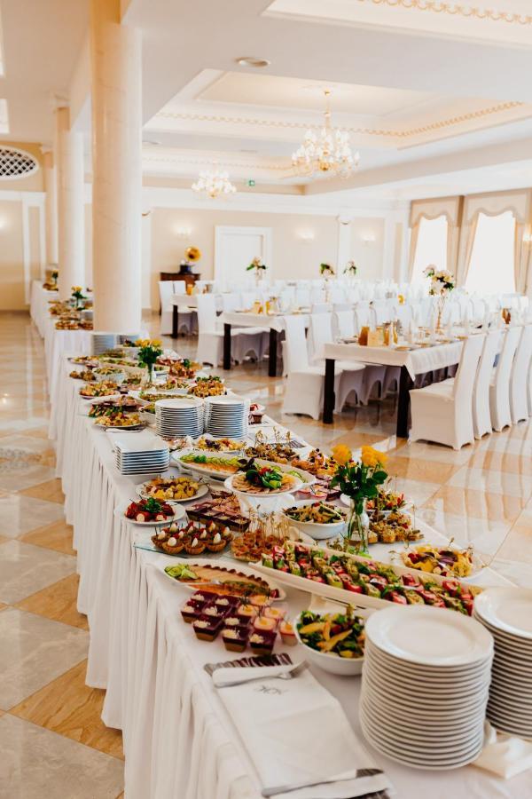 Hotel Korczowa Mlyny  Eksteriør billede
